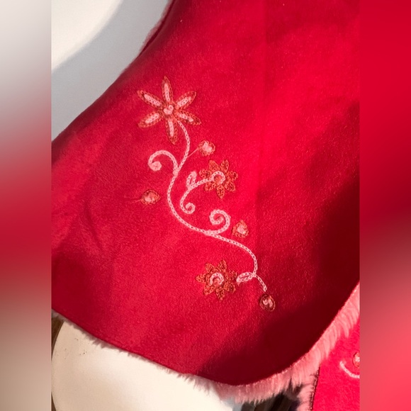 Pink Embroidered Kids Vest - Picture 3 of 8